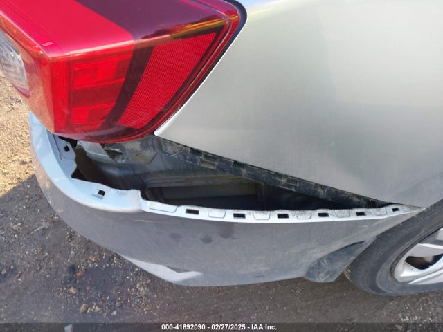 Honda Civic Lx 2016 19XFC2F52GE027072 Image 6