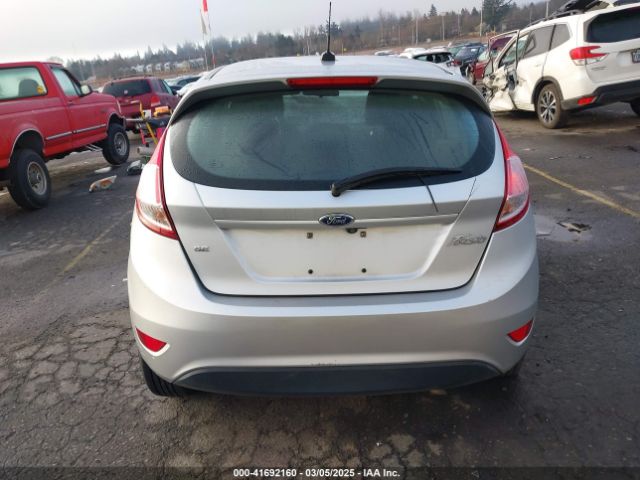3FADP4EJ7KM147864 Ford FIESTA SE