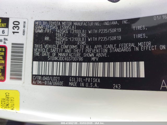 5TDXK3DC4GS700786 Toyota Sienna Se Premium 8 Passenger