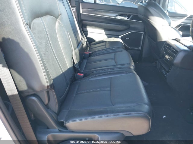 Jeep 2023 2023 1C4SJSBP9PS542496 Image 8