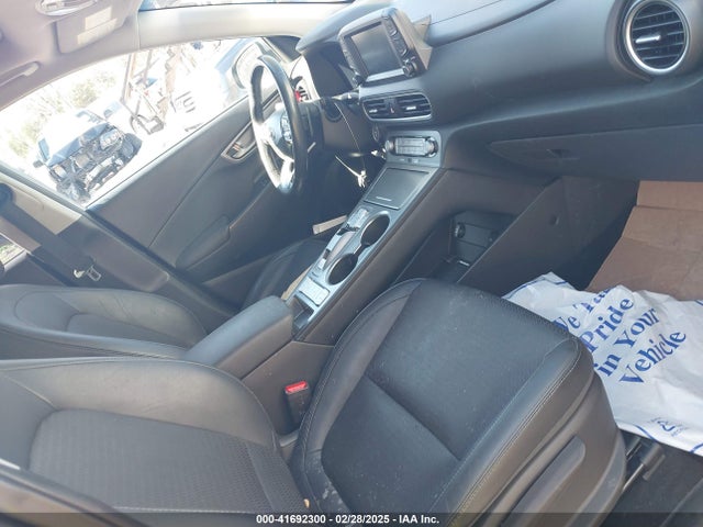 KM8K33AGXKU031518 Hyundai Kona Ev Limited