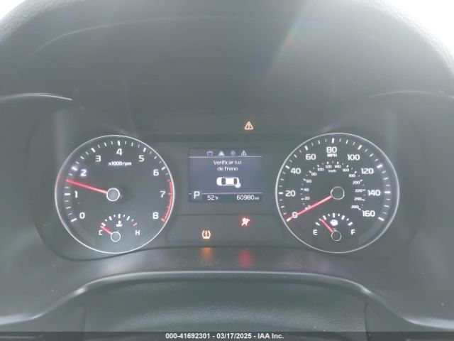 3KPF24AD1LE170599 KIA Forte Lxs