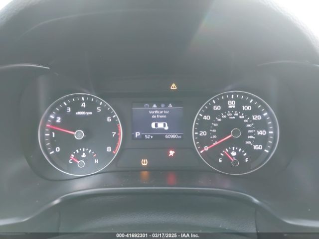 3KPF24AD1LE170599 KIA Forte Lxs