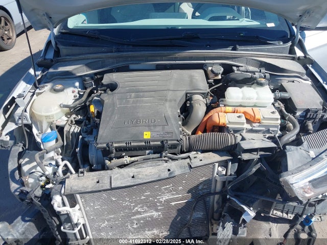 KMHC75LC1LU200857 Hyundai Ioniq Hybrid Se
