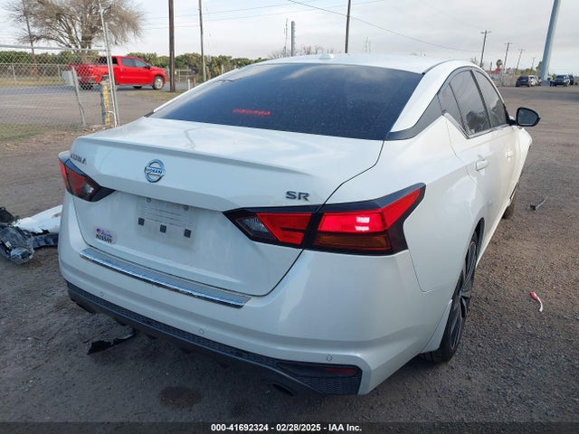 1N4BL4CV3NN362578 Nissan Altima Sr Fwd