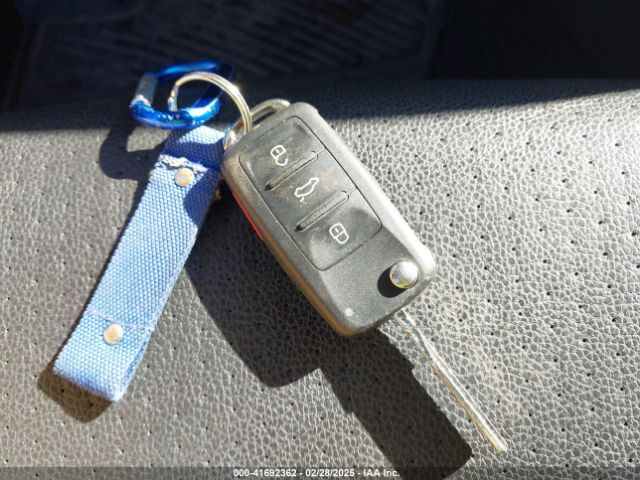 3VWLA7AJ6FM279435 Volkswagen Jetta 2.0l Tdi Se