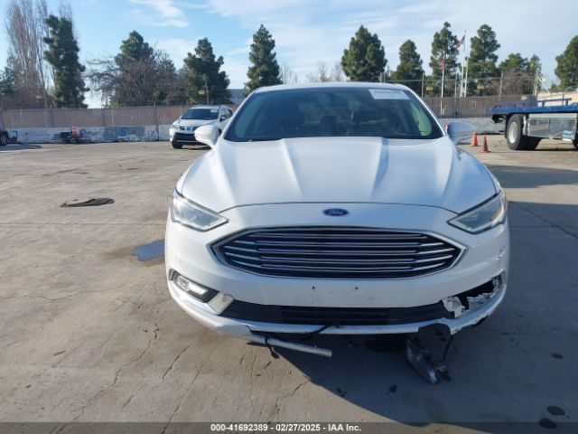 3FA6P0RU1JR116844 Ford Fusion Hybrid Titanium