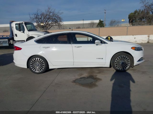 3FA6P0RU1JR116844 Ford Fusion Hybrid Titanium