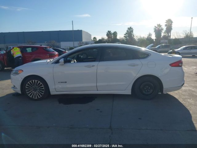3FA6P0RU1JR116844 Ford Fusion Hybrid Titanium
