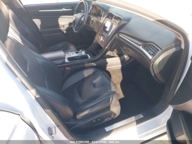3FA6P0RU1JR116844 Ford Fusion Hybrid Titanium
