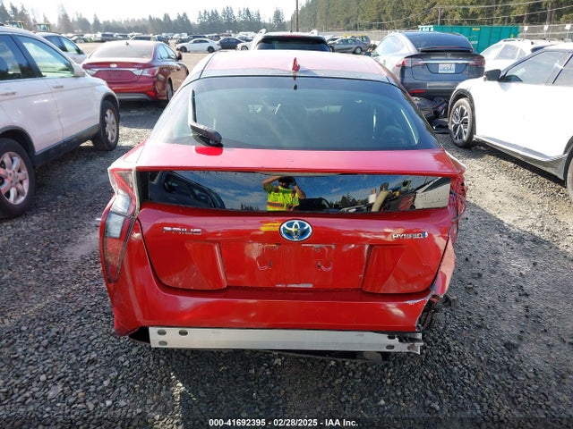 Toyota Prius Two 2017 JTDKBRFU9H3538921 Image 17