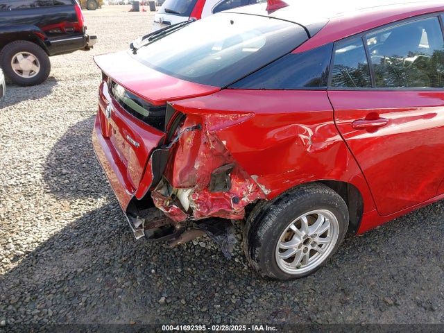 Toyota Prius Two 2017 JTDKBRFU9H3538921 Image 6