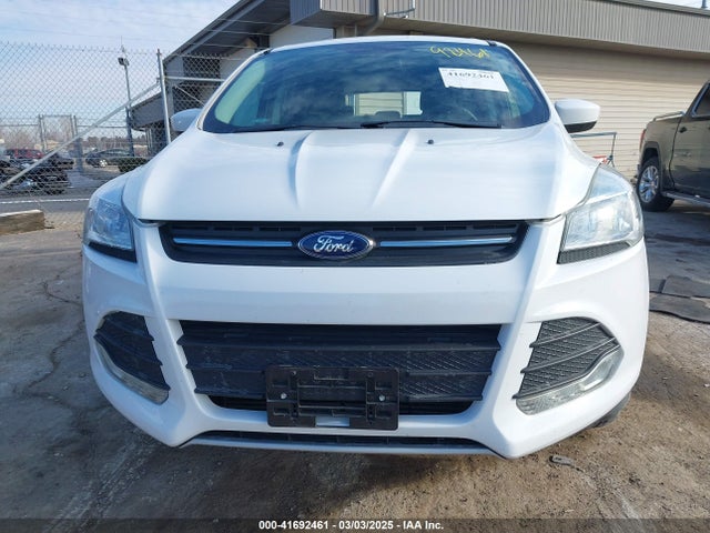 1FMCU9G94FUB89954 Ford ESCAPE SE