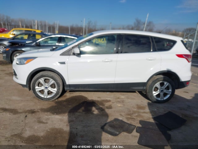 1FMCU9G94FUB89954 Ford ESCAPE SE