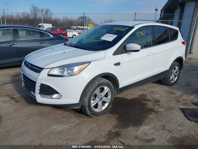1FMCU9G94FUB89954 Ford ESCAPE SE