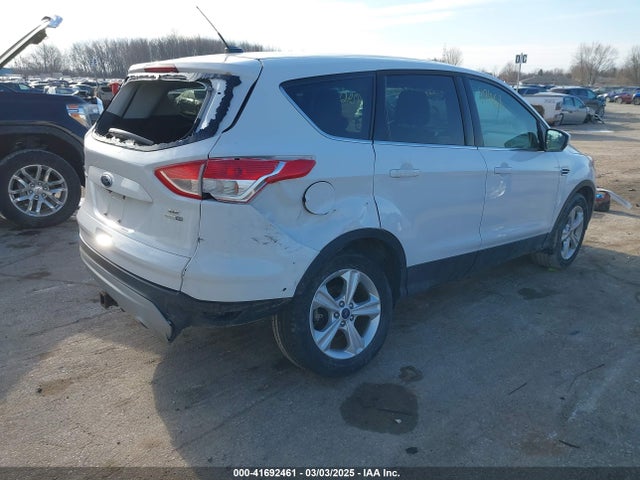 1FMCU9G94FUB89954 Ford ESCAPE SE