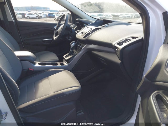 1FMCU9G94FUB89954 Ford ESCAPE SE