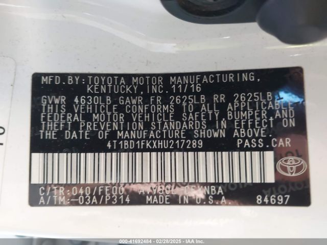 4T1BD1FKXHU217289 Toyota Camry Hybrid Le