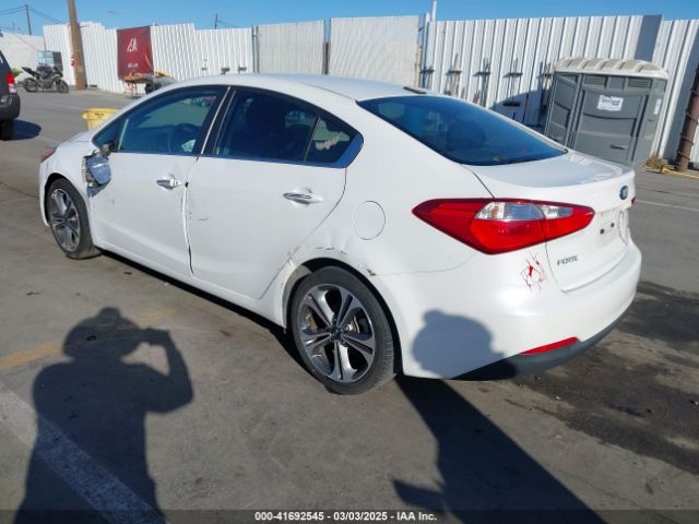 KNAFX4A83G5555262 KIA FORTE EX