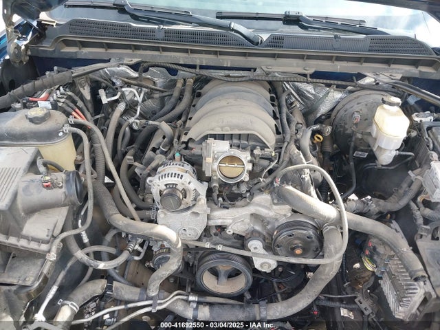 3GCUKREC9JG310602 Chevrolet Silverado 1500 2lt