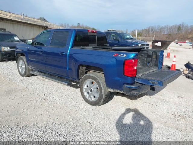 3GCUKREC9JG310602 Chevrolet Silverado 1500 2lt