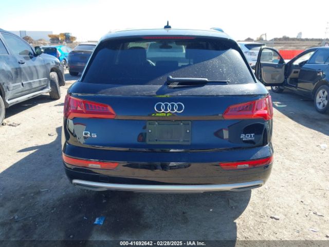 WA1BNAFY6J2008147 Audi Q5 2.0t Premium/2.0t Tech Premium