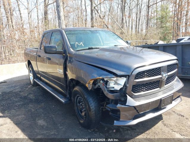 1C6RR7FT2HS508825 RAM 1500 Express  4x4 6'4 Box