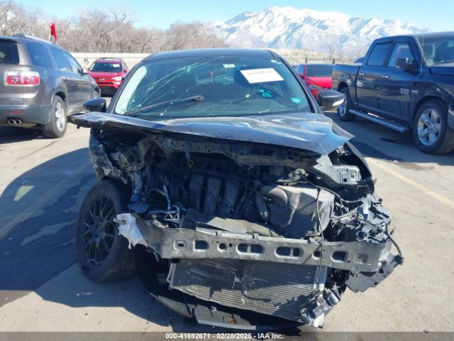 1FADP3K25FL202665 Ford FOCUS SE
