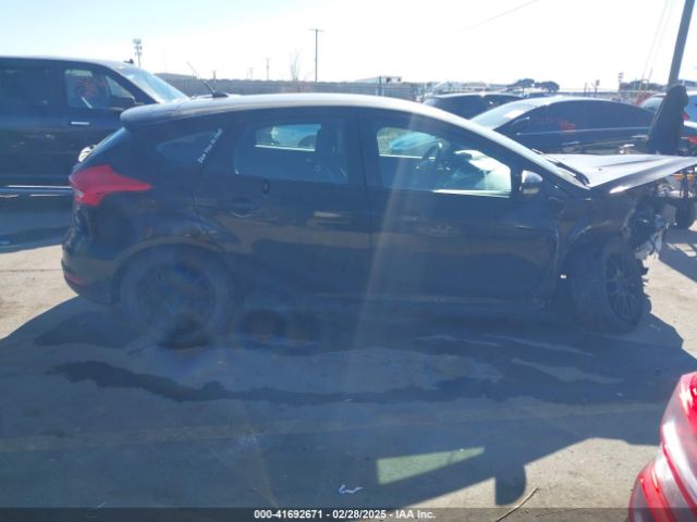 1FADP3K25FL202665 Ford FOCUS SE