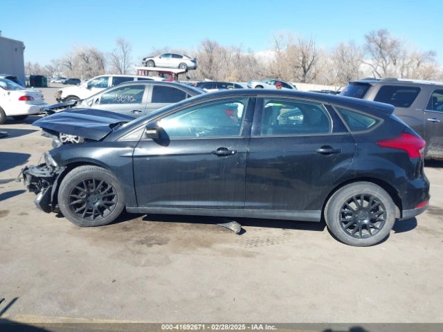 1FADP3K25FL202665 Ford FOCUS SE