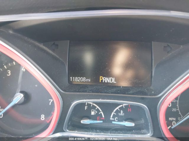 1FADP3K25FL202665 Ford FOCUS SE