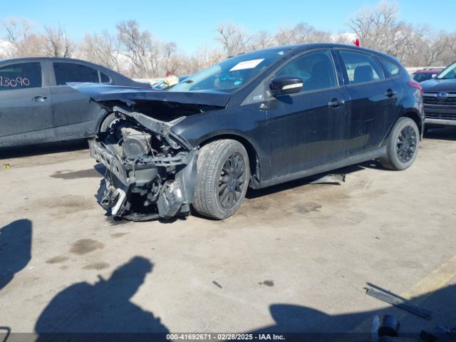 1FADP3K25FL202665 Ford FOCUS SE