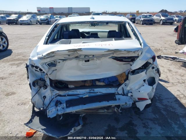 3MZBN1V30JM176691 Mazda Mazda3 Touring
