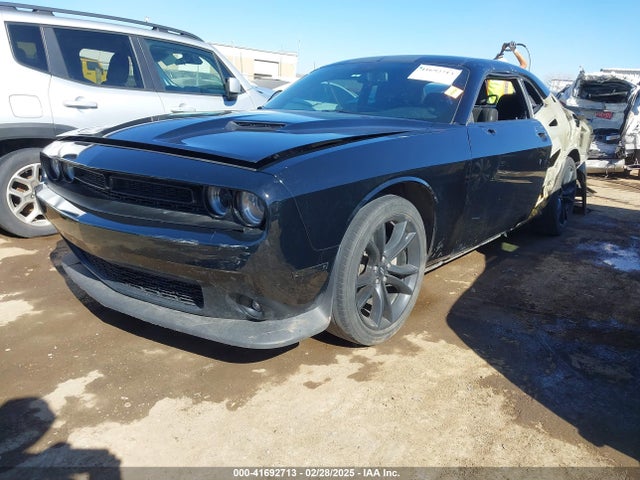 Dodge Challenger Sxt 2017 2C3CDZAG8HH531752 Image 2