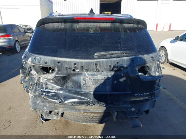 5XYPKDA51GG029814 KIA Sorento 3.3l Sxl