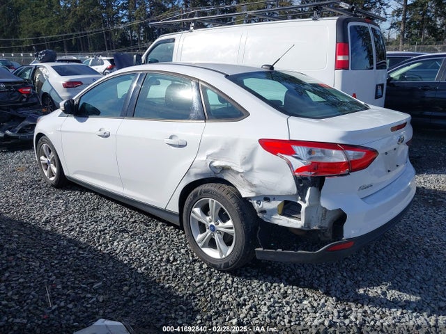 Ford FOCUS SE 2014 1FADP3F21EL443308 Image 3