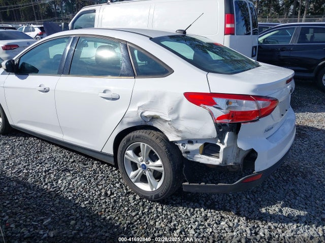 Ford FOCUS SE 2014 1FADP3F21EL443308 Image 6