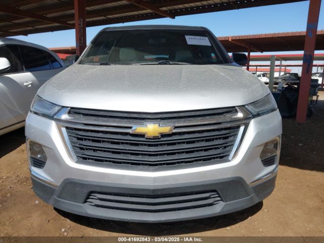 1GNEVFKW5NJ122499 Chevrolet Traverse Awd Ls
