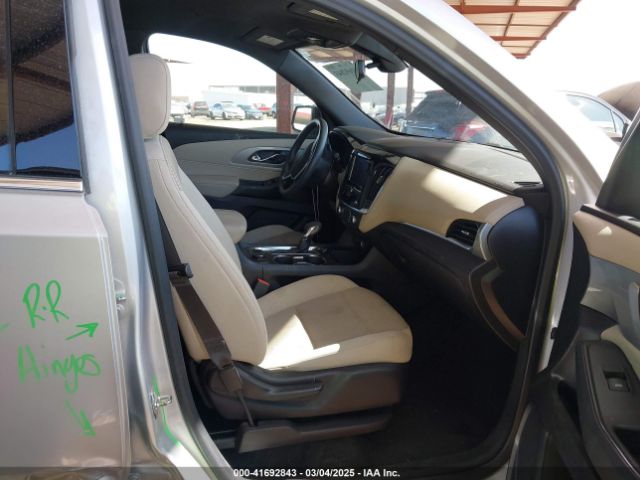 1GNEVFKW5NJ122499 Chevrolet Traverse Awd Ls