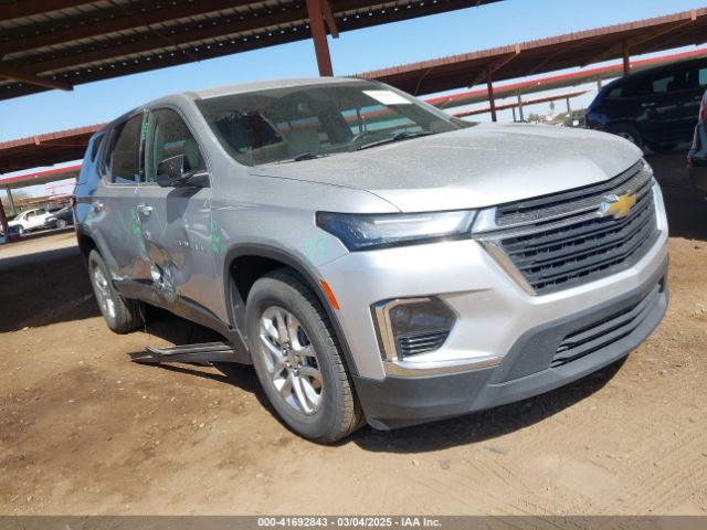 1GNEVFKW5NJ122499 Chevrolet Traverse Awd Ls