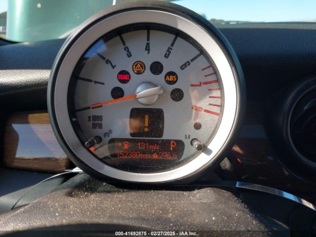 2008 MINI COOPER WMWMF33518TT64881 Photo 6
