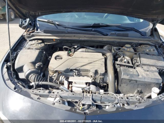 1G1ZD5ST4LF101651 Chevrolet Malibu Fwd Lt