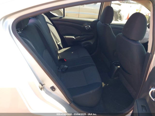 3N1CN7AP1EL846198 Nissan Versa 1.6 Sv