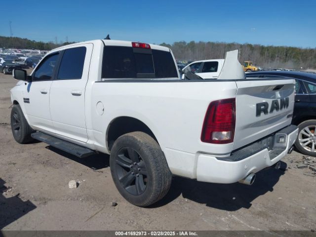 1C6RR7MT4HS766699 RAM 1500 Night  4x4 5'7 Box