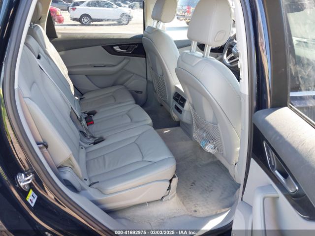 WA1LAAF79HD043044 Audi Q7 3.0t Premium