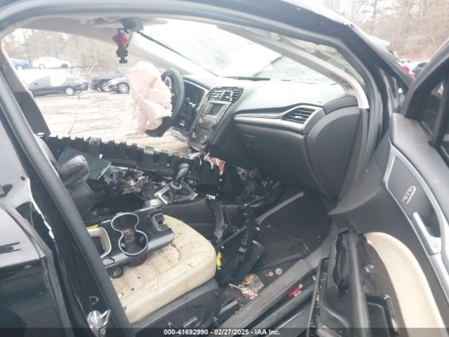 3FA6P0H75GR252415 Ford FUSION SE