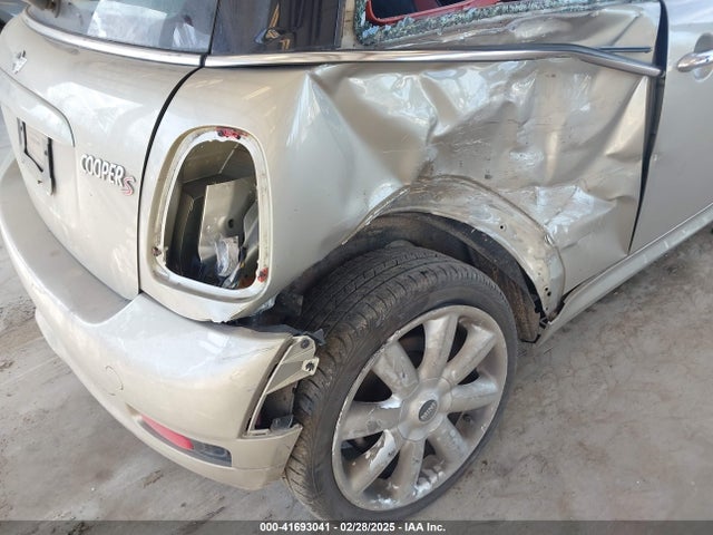 2009 MINI COOPER S WMWMF73579TW83775 Photo 5