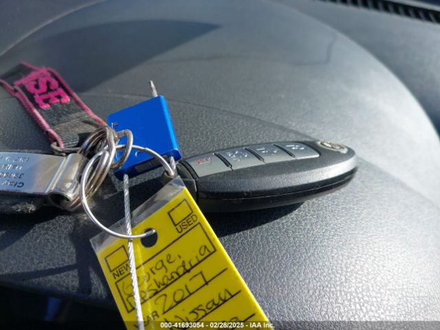 3N1CN7AP4HL845311 Nissan Versa 1.6 Sl