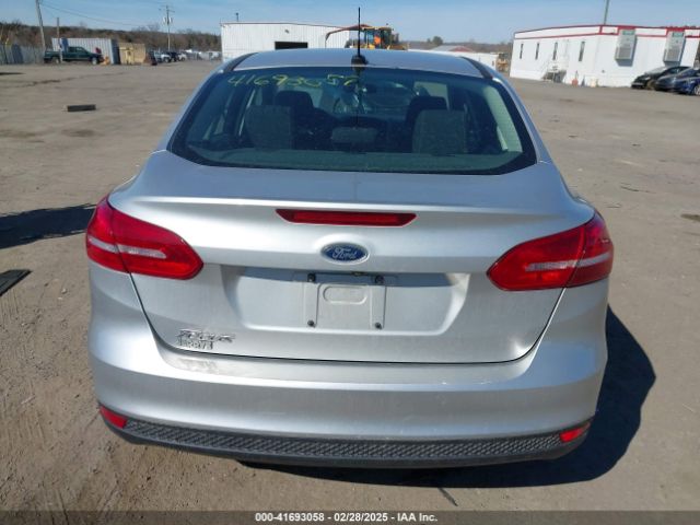 1FADP3E2XJL221099 Ford FOCUS S