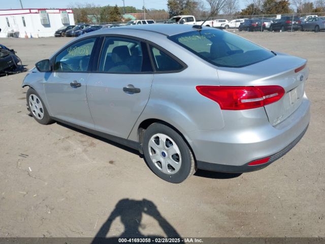 1FADP3E2XJL221099 Ford FOCUS S
